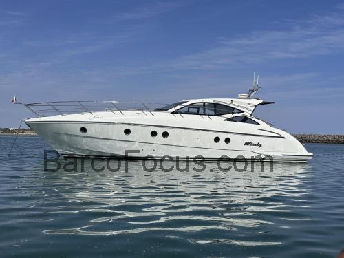 Windy 44 Chinook ficha tecnica